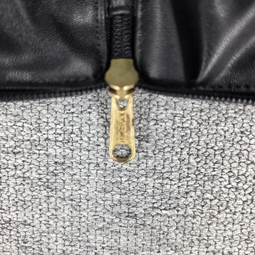 GIVENCHY VINTAGE BLACK COWHIDE LEATHER HANGING TIE HOLDER TRAVEL CASE ZIP BIFOLD